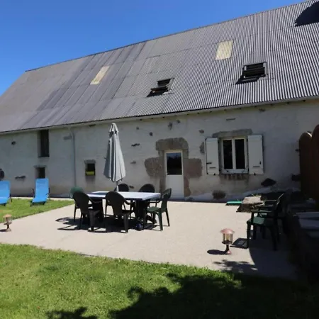 度假居 Maison Renovee Pres Des Gorges De La Dordogne Avec Terrasse Et Poele A Granules - Fr-1-742-487 Le Monteil (Cantal)